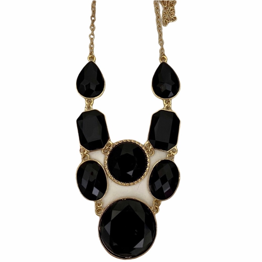 NEW w/Tags Courtney G. 10” Chain Stone Necklace